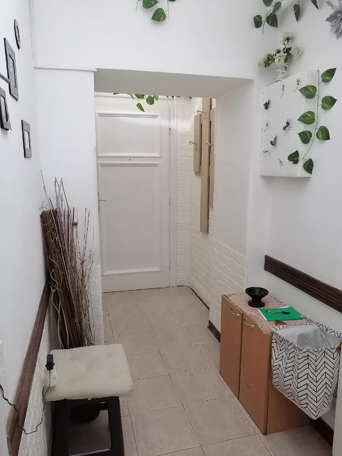 Low Cost Apartment Belgrad Exteriör bild